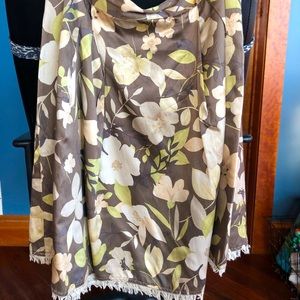 Banana republic brand silk skirt